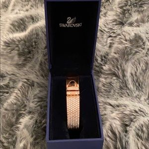 Women's AUTHENTIC Swarovski clasp bangle